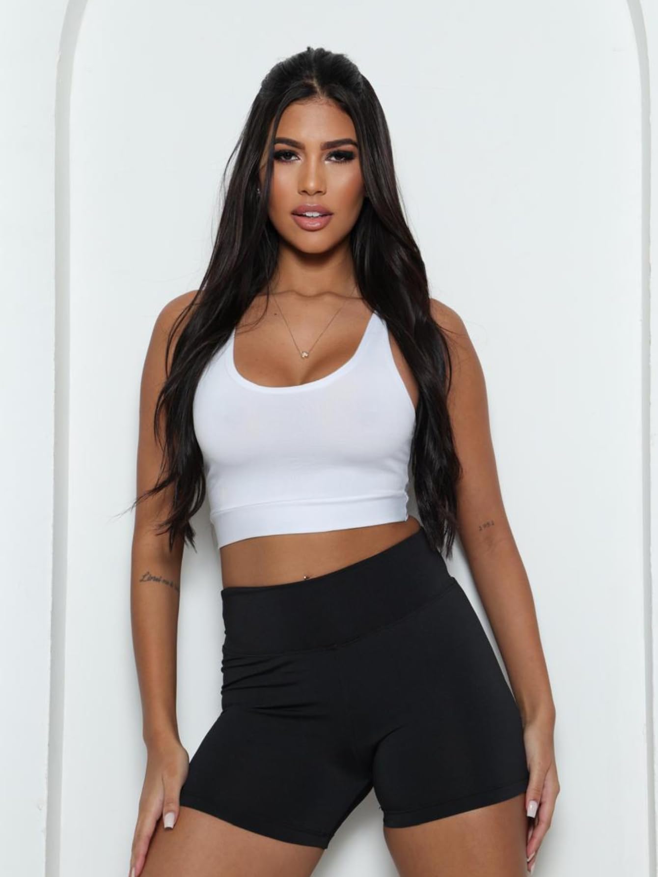 ‍ Conjunto Fitness Celeste Top + Short Curto Suplex