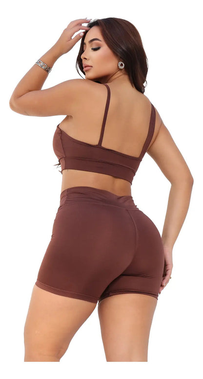 Conjunto Liz Top Assimétrico + Short Curto Suplex Premium